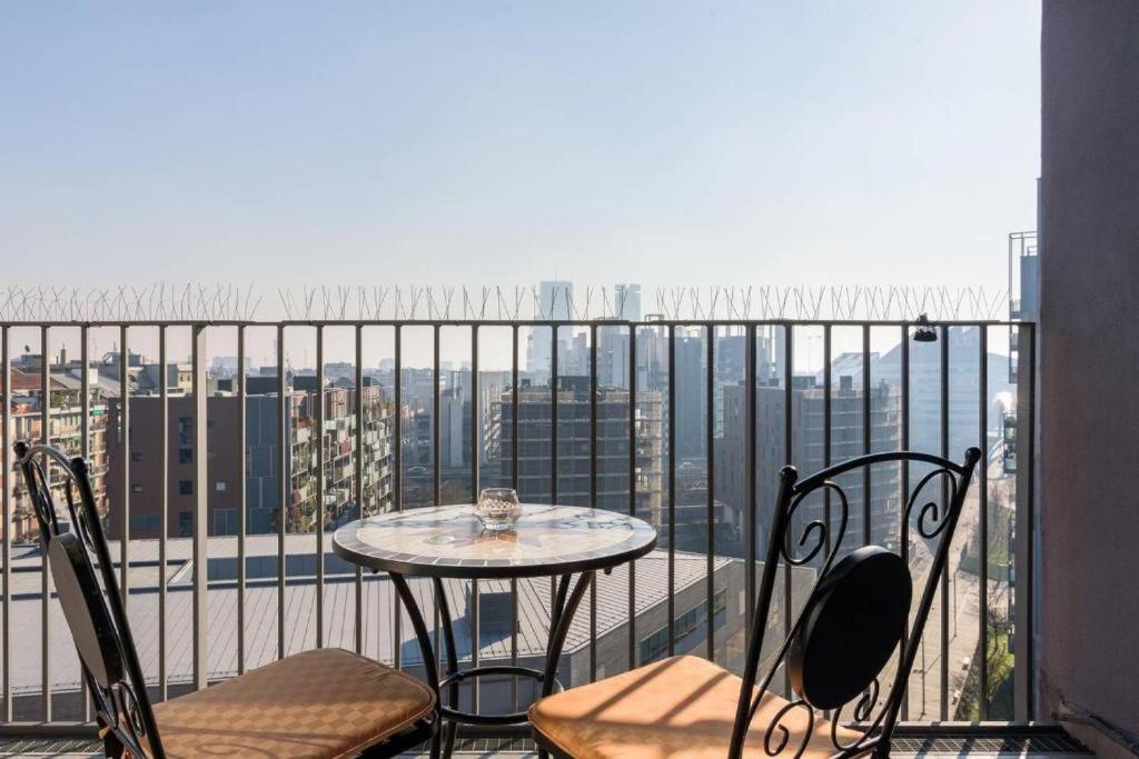 Apartmán Fiera Milanocity View With Terrace Next To Shopping Mall Exteriér fotografie